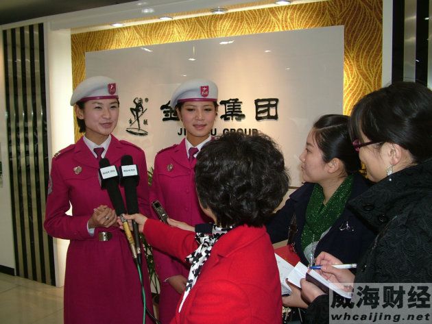 国庆阅兵女民兵方队领队张晓菲赵娜金猴活动掠影